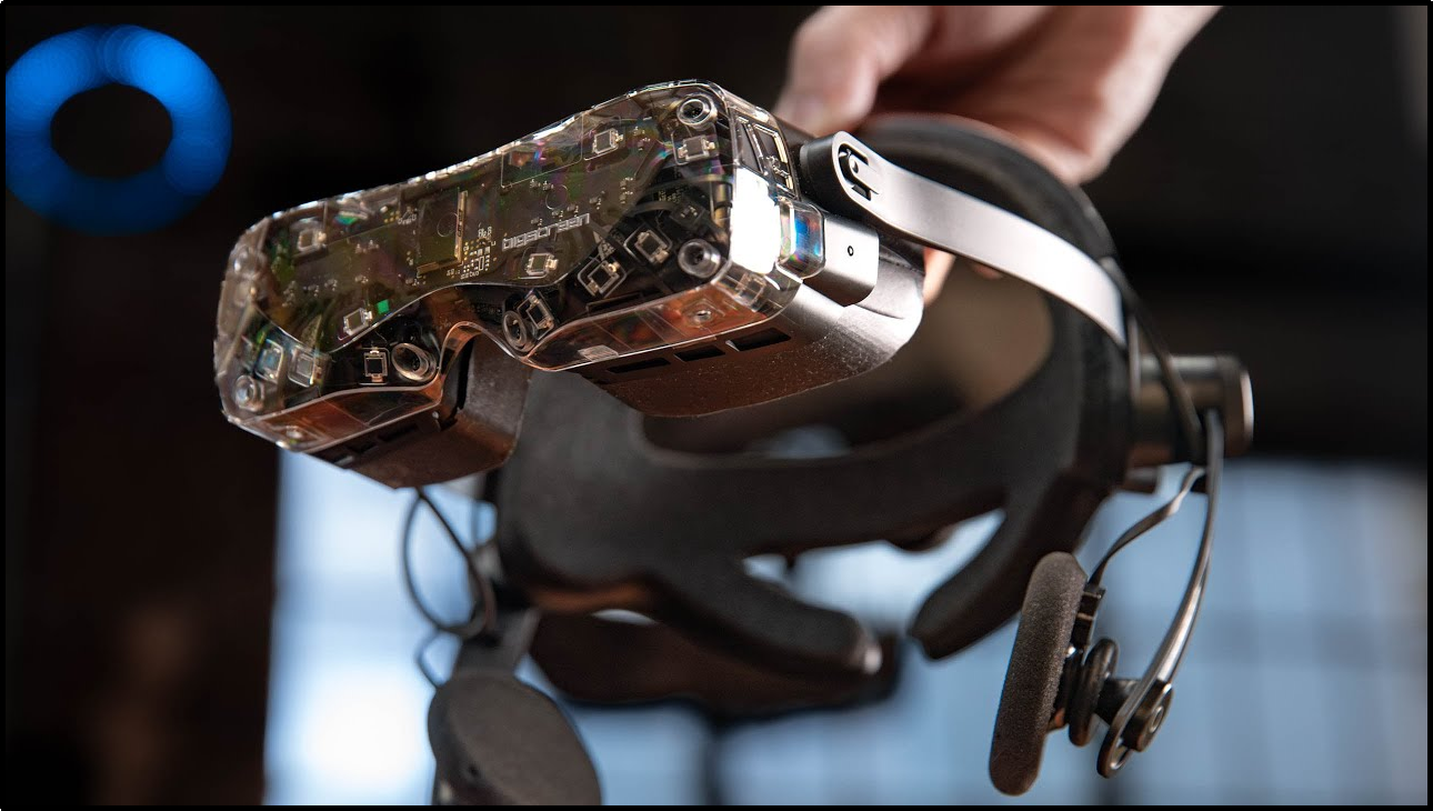 How to Choose Hardware for Virtual Reality and Production