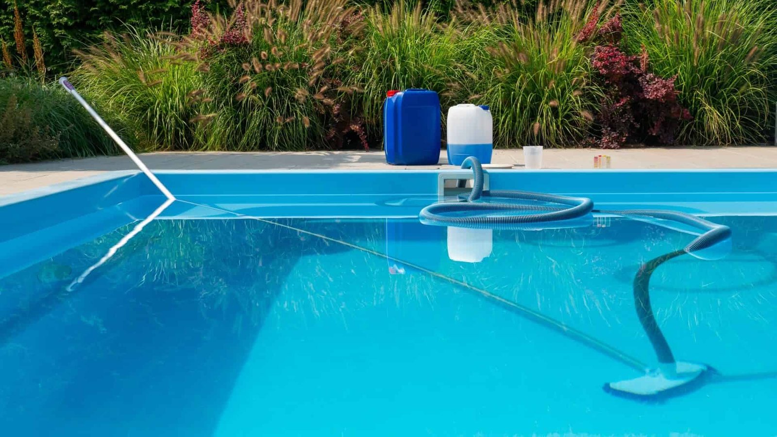 Pool Filter Cleaning